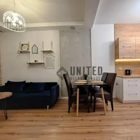 With Terrace, Next To The Train Station And Old Town * Βρότσλαβ